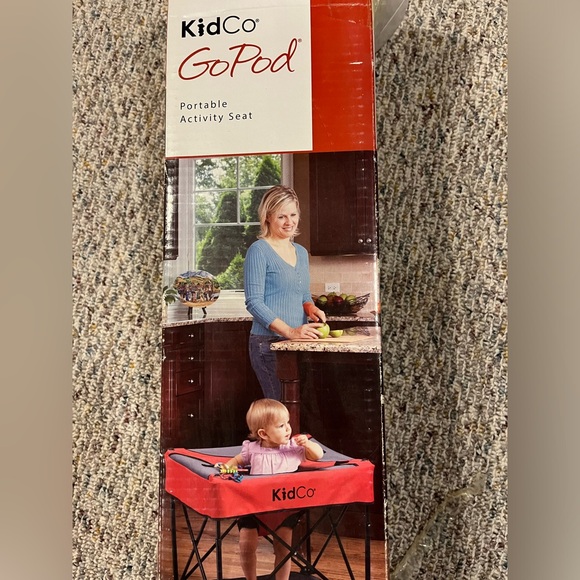 Kid Co Go Pod basically NEW - Picture 2 of 4